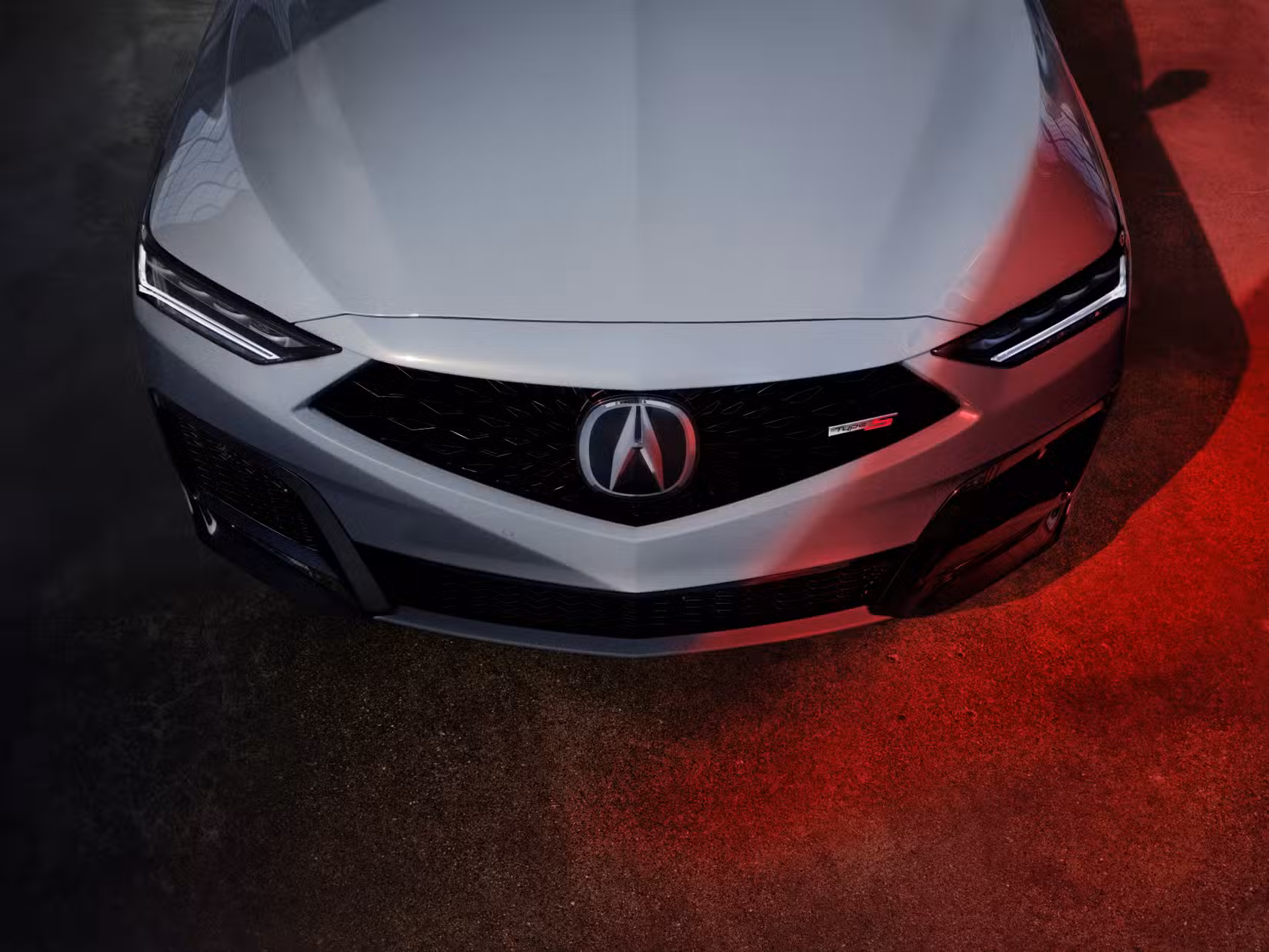 Close-up of a 2025 Acura MDX front view.