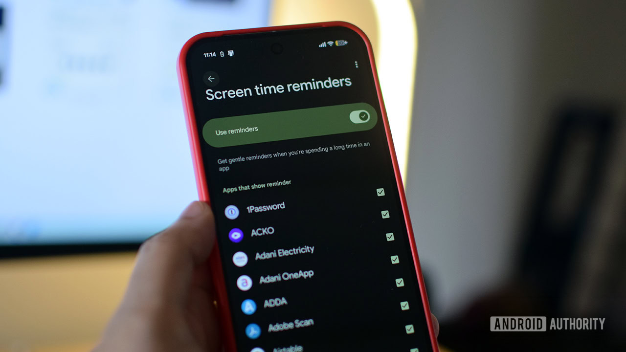 Screen time reminders on an Android phone.
